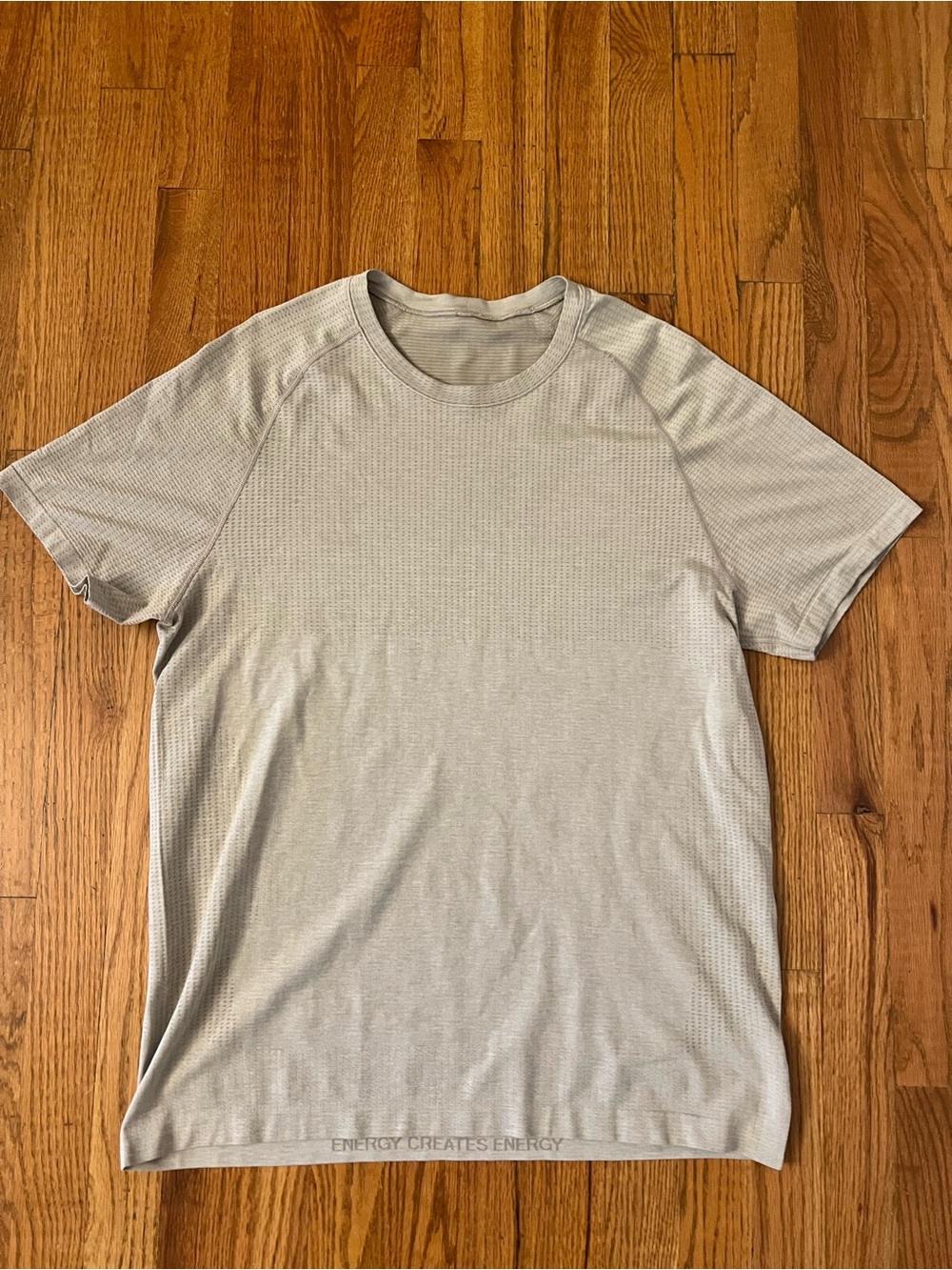 Lululemon Metal Vent Tech